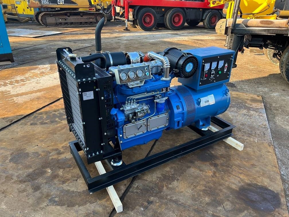 Ricardo 50kva (40kw) generator 3 phase 50hz 400v unused - Sähkögeneraattori: kuva Ricardo 50kva (40kw) generator 3 phase 50hz 400v unused - Sähkögeneraattori Ricardo 50kva (40kw) generator 3 phase 50hz 400v unused - Sähkögeneraattori: kuva Ricardo 50kva (40kw) generator 3 phase 50hz 400v unused - Sähkögeneraattori