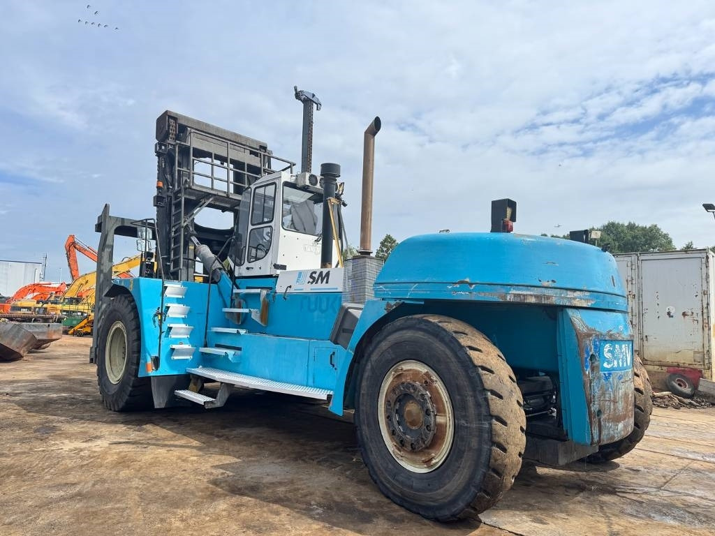 SMV SL 60-1200A ( 60.000KG LIFTING CAPACITY ) - Dieseltrukki: kuva SMV SL 60-1200A ( 60.000KG LIFTING CAPACITY ) - Dieseltrukki SMV SL 60-1200A ( 60.000KG LIFTING CAPACITY ) - Dieseltrukki: kuva SMV SL 60-1200A ( 60.000KG LIFTING CAPACITY ) - Dieseltrukki