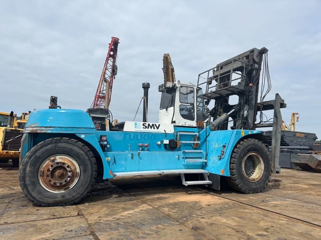 SMV SL 60-1200A ( 60.000KG LIFTING CAPACITY ) - Dieseltrukki: kuva SMV SL 60-1200A ( 60.000KG LIFTING CAPACITY ) - Dieseltrukki SMV SL 60-1200A ( 60.000KG LIFTING CAPACITY ) - Dieseltrukki: kuva SMV SL 60-1200A ( 60.000KG LIFTING CAPACITY ) - Dieseltrukki