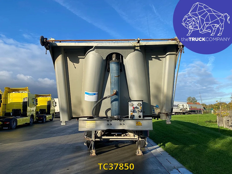 Benalu - Kippiauto puoliperävaunu: kuva Benalu - Kippiauto puoliperävaunu Benalu - Kippiauto puoliperävaunu: kuva Benalu - Kippiauto puoliperävaunu