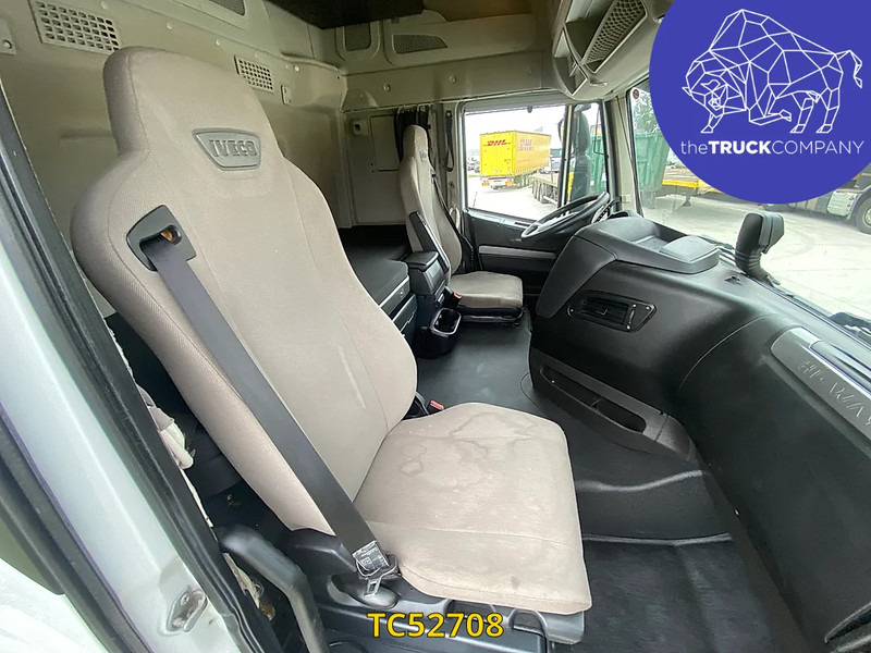 Iveco Stralis - Pressukapelli kuorma-auto: kuva Iveco Stralis - Pressukapelli kuorma-auto Iveco Stralis - Pressukapelli kuorma-auto: kuva Iveco Stralis - Pressukapelli kuorma-auto
