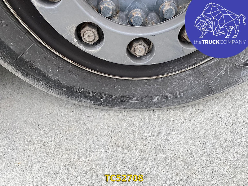 Iveco Stralis - Pressukapelli kuorma-auto: kuva Iveco Stralis - Pressukapelli kuorma-auto Iveco Stralis - Pressukapelli kuorma-auto: kuva Iveco Stralis - Pressukapelli kuorma-auto