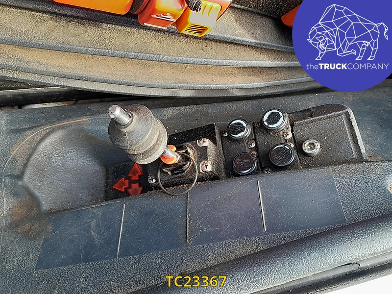 Mercedes-Benz Atego 1217 - Konttialus/ Vaihtokuormatilat kuorma-auto: kuva Mercedes-Benz Atego 1217 - Konttialus/ Vaihtokuormatilat kuorma-auto Mercedes-Benz Atego 1217 - Konttialus/ Vaihtokuormatilat kuorma-auto: kuva Mercedes-Benz Atego 1217 - Konttialus/ Vaihtokuormatilat kuorma-auto