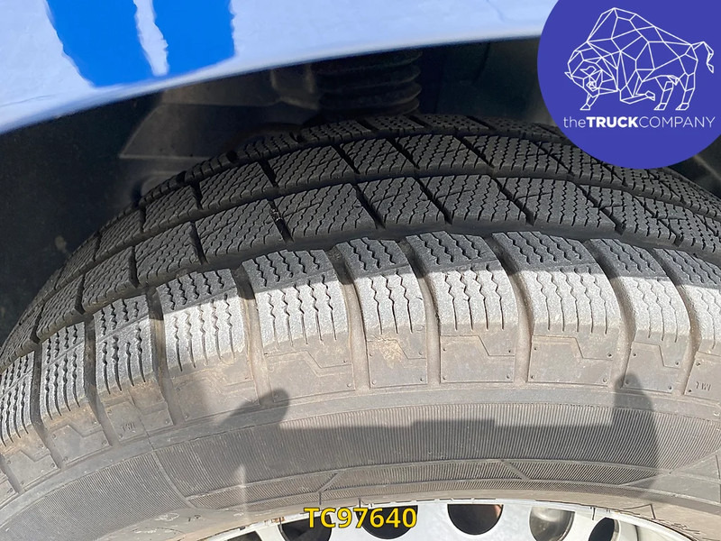 Mercedes-Benz Sprinter - Pakettiauto: kuva Mercedes-Benz Sprinter - Pakettiauto Mercedes-Benz Sprinter - Pakettiauto: kuva Mercedes-Benz Sprinter - Pakettiauto