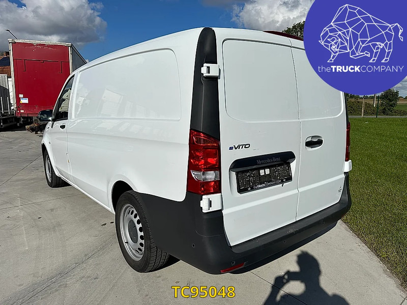 Mercedes-Benz e-Vito - Pakettiauto, Sähköpakettiauto: kuva Mercedes-Benz e-Vito - Pakettiauto, Sähköpakettiauto Mercedes-Benz e-Vito - Pakettiauto, Sähköpakettiauto: kuva Mercedes-Benz e-Vito - Pakettiauto, Sähköpakettiauto