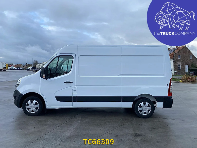 Nissan Interstar 130.35 L2H2 - Pieni pakettiauto: kuva Nissan Interstar 130.35 L2H2 - Pieni pakettiauto Nissan Interstar 130.35 L2H2 - Pieni pakettiauto: kuva Nissan Interstar 130.35 L2H2 - Pieni pakettiauto