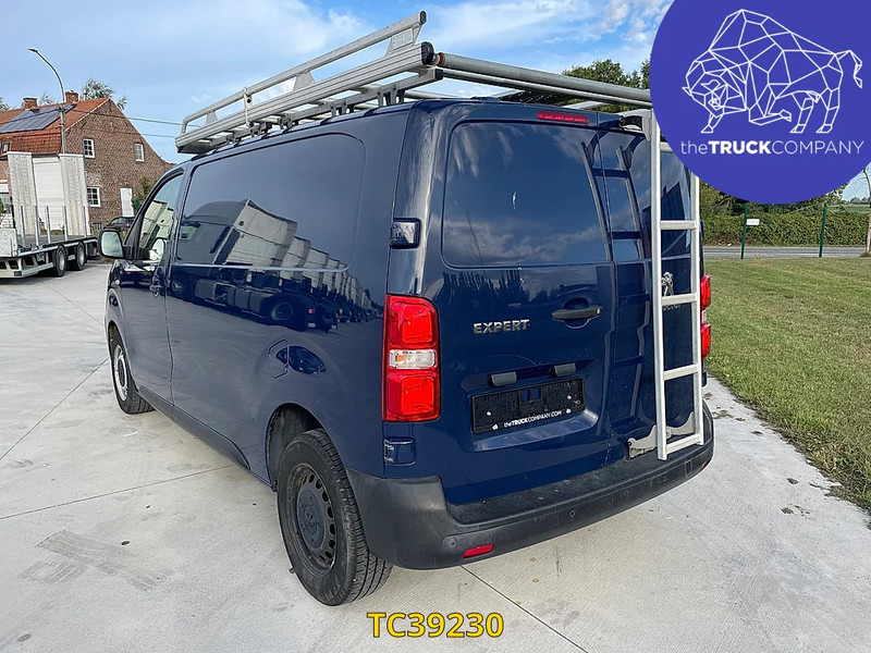 Peugeot Expert 2l 120cv - Pieni pakettiauto: kuva Peugeot Expert 2l 120cv - Pieni pakettiauto Peugeot Expert 2l 120cv - Pieni pakettiauto: kuva Peugeot Expert 2l 120cv - Pieni pakettiauto