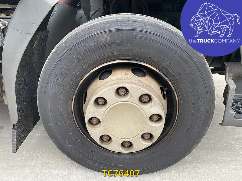 Renault D 210 - Refrigeraattori kuorma-auto: kuva Renault D 210 - Refrigeraattori kuorma-auto Renault D 210 - Refrigeraattori kuorma-auto: kuva Renault D 210 - Refrigeraattori kuorma-auto