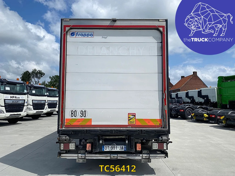 Renault D 240 - Refrigeraattori kuorma-auto: kuva Renault D 240 - Refrigeraattori kuorma-auto Renault D 240 - Refrigeraattori kuorma-auto: kuva Renault D 240 - Refrigeraattori kuorma-auto