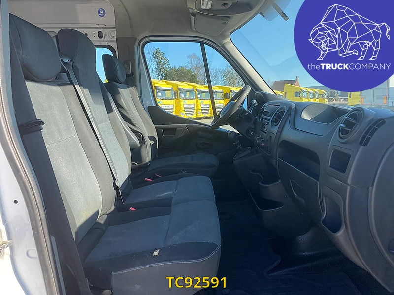 Renault Master 130 - Pieni pakettiauto: kuva Renault Master 130 - Pieni pakettiauto Renault Master 130 - Pieni pakettiauto: kuva Renault Master 130 - Pieni pakettiauto