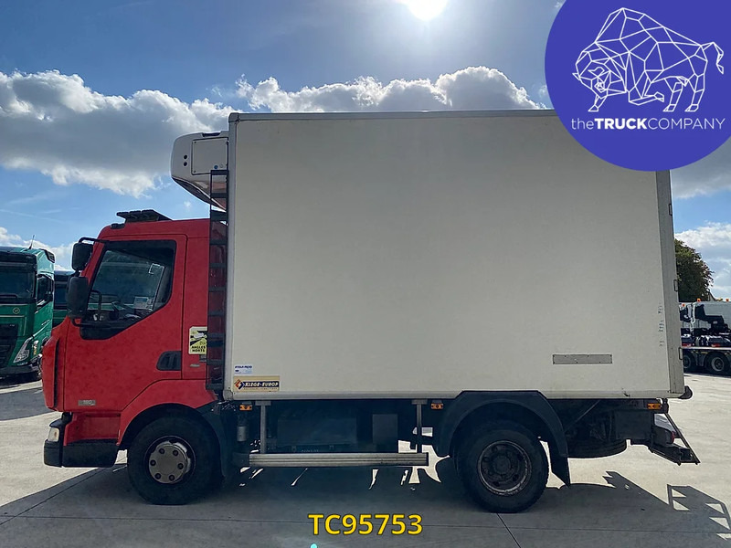 Renault Midlum 180 - Refrigeraattori kuorma-auto: kuva Renault Midlum 180 - Refrigeraattori kuorma-auto Renault Midlum 180 - Refrigeraattori kuorma-auto: kuva Renault Midlum 180 - Refrigeraattori kuorma-auto