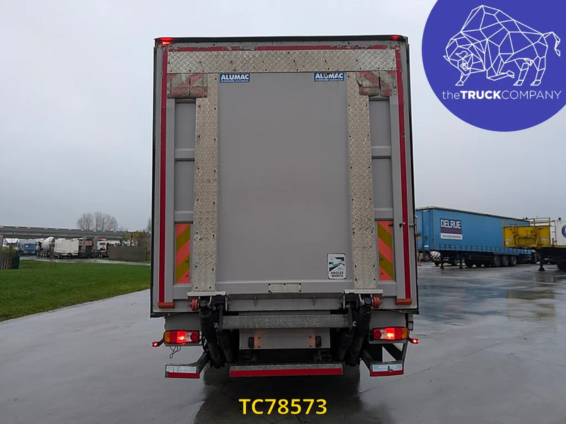 Renault Midlum 240 - Umpikori kuorma-auto: kuva Renault Midlum 240 - Umpikori kuorma-auto Renault Midlum 240 - Umpikori kuorma-auto: kuva Renault Midlum 240 - Umpikori kuorma-auto