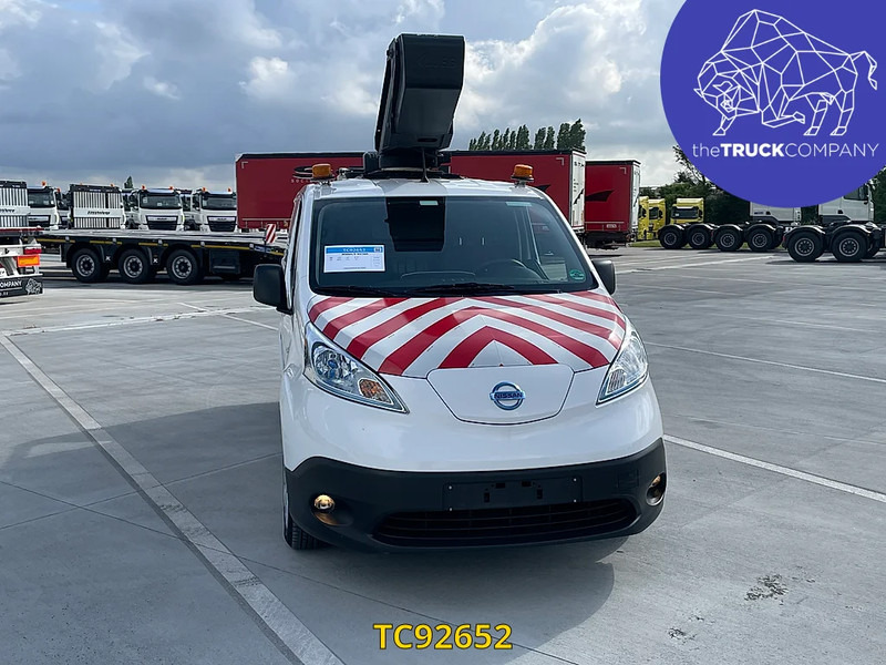 Nissan E-NV200 hoogtewerker nacelle - Tavara-auto, Sähköpakettiauto: kuva Nissan E-NV200 hoogtewerker nacelle - Tavara-auto, Sähköpakettiauto Nissan E-NV200 hoogtewerker nacelle - Tavara-auto, Sähköpakettiauto: kuva Nissan E-NV200 hoogtewerker nacelle - Tavara-auto, Sähköpakettiauto