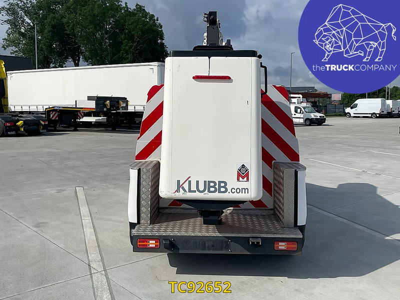 Nissan E-NV200 hoogtewerker nacelle - Tavara-auto, Sähköpakettiauto: kuva Nissan E-NV200 hoogtewerker nacelle - Tavara-auto, Sähköpakettiauto Nissan E-NV200 hoogtewerker nacelle - Tavara-auto, Sähköpakettiauto: kuva Nissan E-NV200 hoogtewerker nacelle - Tavara-auto, Sähköpakettiauto