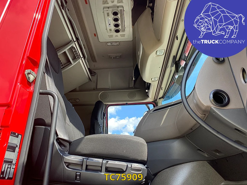 DAF XF 105 480 - Vetopöytäauto: kuva DAF XF 105 480 - Vetopöytäauto DAF XF 105 480 - Vetopöytäauto: kuva DAF XF 105 480 - Vetopöytäauto