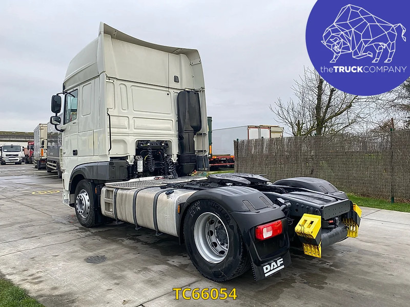 DAF XF 480 - Vetopöytäauto: kuva DAF XF 480 - Vetopöytäauto DAF XF 480 - Vetopöytäauto: kuva DAF XF 480 - Vetopöytäauto