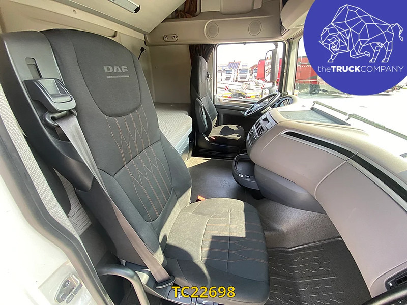 DAF XF 480 - Vetopöytäauto: kuva DAF XF 480 - Vetopöytäauto DAF XF 480 - Vetopöytäauto: kuva DAF XF 480 - Vetopöytäauto