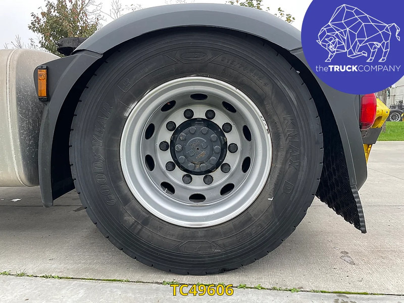 DAF XF 480 - Vetopöytäauto: kuva DAF XF 480 - Vetopöytäauto DAF XF 480 - Vetopöytäauto: kuva DAF XF 480 - Vetopöytäauto