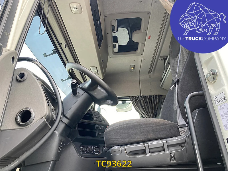 DAF XF Euro6 460 - Vetopöytäauto: kuva DAF XF Euro6 460 - Vetopöytäauto DAF XF Euro6 460 - Vetopöytäauto: kuva DAF XF Euro6 460 - Vetopöytäauto