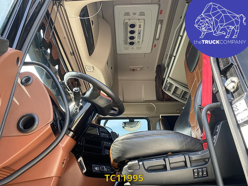 DAF XF Euro6 530 - Vetopöytäauto: kuva DAF XF Euro6 530 - Vetopöytäauto DAF XF Euro6 530 - Vetopöytäauto: kuva DAF XF Euro6 530 - Vetopöytäauto