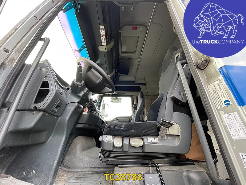MAN TGA 430 - Vetopöytäauto: kuva MAN TGA 430 - Vetopöytäauto MAN TGA 430 - Vetopöytäauto: kuva MAN TGA 430 - Vetopöytäauto