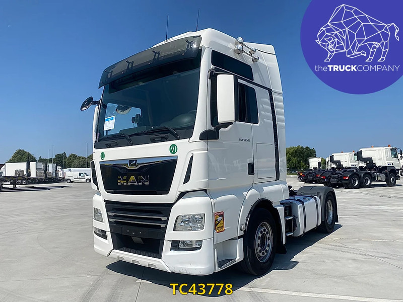 MAN TGX 500 - Vetopöytäauto: kuva MAN TGX 500 - Vetopöytäauto MAN TGX 500 - Vetopöytäauto: kuva MAN TGX 500 - Vetopöytäauto