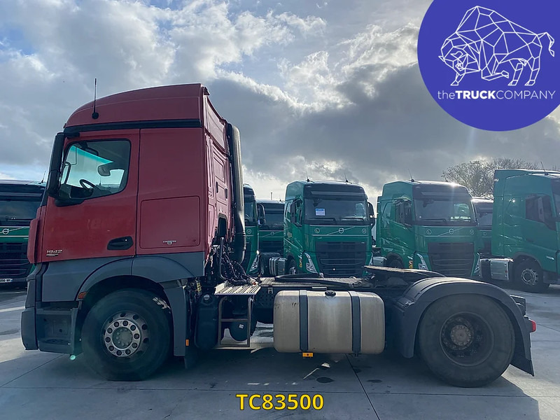 Mercedes-Benz Actros 1842 - Vetopöytäauto: kuva Mercedes-Benz Actros 1842 - Vetopöytäauto Mercedes-Benz Actros 1842 - Vetopöytäauto: kuva Mercedes-Benz Actros 1842 - Vetopöytäauto
