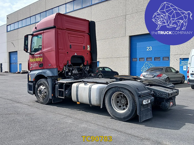 Mercedes-Benz Actros 1842 - Vetopöytäauto: kuva Mercedes-Benz Actros 1842 - Vetopöytäauto Mercedes-Benz Actros 1842 - Vetopöytäauto: kuva Mercedes-Benz Actros 1842 - Vetopöytäauto