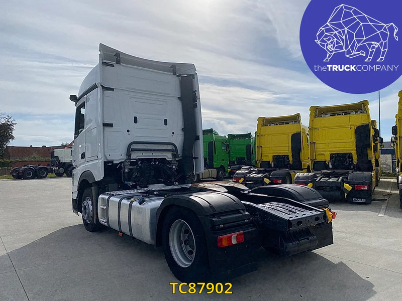 Mercedes-Benz Actros 1845 - Vetopöytäauto: kuva Mercedes-Benz Actros 1845 - Vetopöytäauto Mercedes-Benz Actros 1845 - Vetopöytäauto: kuva Mercedes-Benz Actros 1845 - Vetopöytäauto