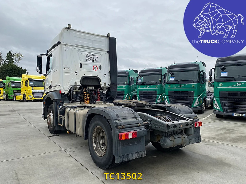 Mercedes-Benz Arocs 1943 - Vetopöytäauto: kuva Mercedes-Benz Arocs 1943 - Vetopöytäauto Mercedes-Benz Arocs 1943 - Vetopöytäauto: kuva Mercedes-Benz Arocs 1943 - Vetopöytäauto