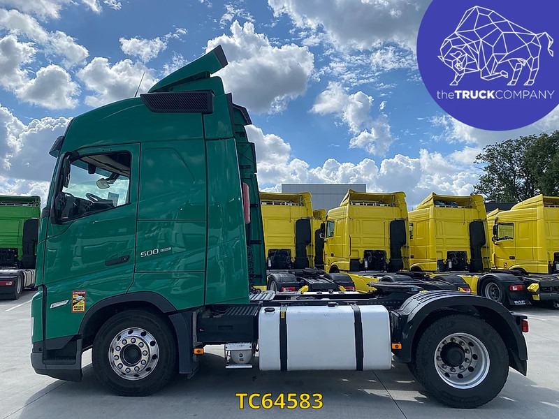 Volvo FH 500 - Vetopöytäauto: kuva Volvo FH 500 - Vetopöytäauto Volvo FH 500 - Vetopöytäauto: kuva Volvo FH 500 - Vetopöytäauto