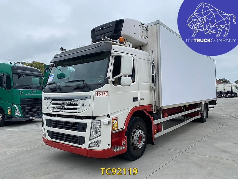 Volvo FM 330 - Refrigeraattori kuorma-auto: kuva Volvo FM 330 - Refrigeraattori kuorma-auto Volvo FM 330 - Refrigeraattori kuorma-auto: kuva Volvo FM 330 - Refrigeraattori kuorma-auto