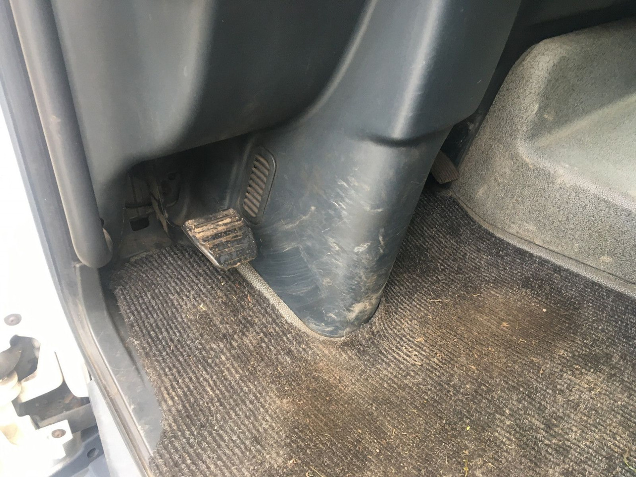 MAN 12.210 Erst 302000 km - Pressukapelli kuorma-auto: kuva MAN 12.210 Erst 302000 km - Pressukapelli kuorma-auto MAN 12.210 Erst 302000 km - Pressukapelli kuorma-auto: kuva MAN 12.210 Erst 302000 km - Pressukapelli kuorma-auto