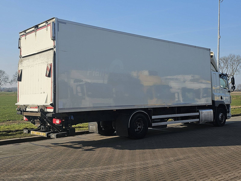 DAF CF 330 - Refrigeraattori kuorma-auto: kuva DAF CF 330 - Refrigeraattori kuorma-auto DAF CF 330 - Refrigeraattori kuorma-auto: kuva DAF CF 330 - Refrigeraattori kuorma-auto