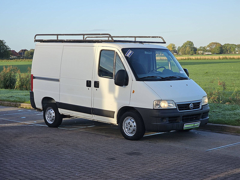 Fiat Ducato 2.3 - Pieni pakettiauto: kuva Fiat Ducato 2.3 - Pieni pakettiauto Fiat Ducato 2.3 - Pieni pakettiauto: kuva Fiat Ducato 2.3 - Pieni pakettiauto