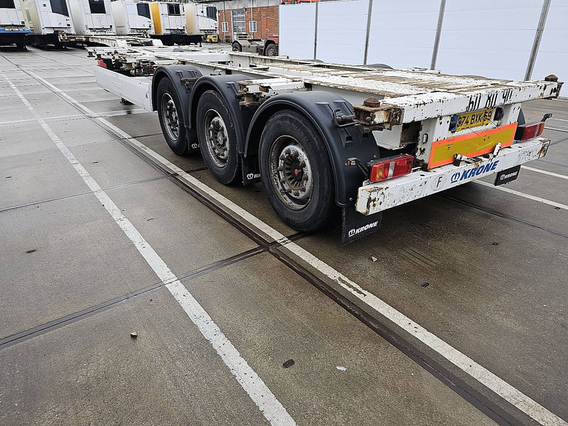 Krone SD - Konttialus/ Vaihtokuormatilat puoliperävaunu: kuva Krone SD - Konttialus/ Vaihtokuormatilat puoliperävaunu Krone SD - Konttialus/ Vaihtokuormatilat puoliperävaunu: kuva Krone SD - Konttialus/ Vaihtokuormatilat puoliperävaunu