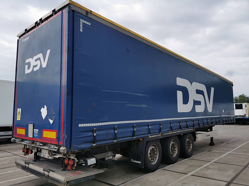 Krone SDP 02 BÄR 2 TONS TAILLIFT - Pressukapellipuoliperävaunu: kuva Krone SDP 02 BÄR 2 TONS TAILLIFT - Pressukapellipuoliperävaunu Krone SDP 02 BÄR 2 TONS TAILLIFT - Pressukapellipuoliperävaunu: kuva Krone SDP 02 BÄR 2 TONS TAILLIFT - Pressukapellipuoliperävaunu