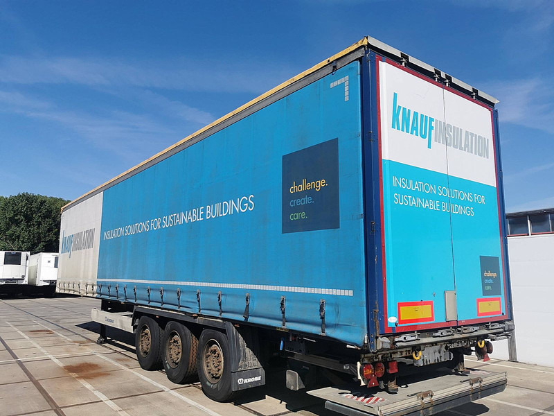 Krone SDP 02 BÄR 2 TONS TAILLIFT - Pressukapellipuoliperävaunu: kuva Krone SDP 02 BÄR 2 TONS TAILLIFT - Pressukapellipuoliperävaunu Krone SDP 02 BÄR 2 TONS TAILLIFT - Pressukapellipuoliperävaunu: kuva Krone SDP 02 BÄR 2 TONS TAILLIFT - Pressukapellipuoliperävaunu