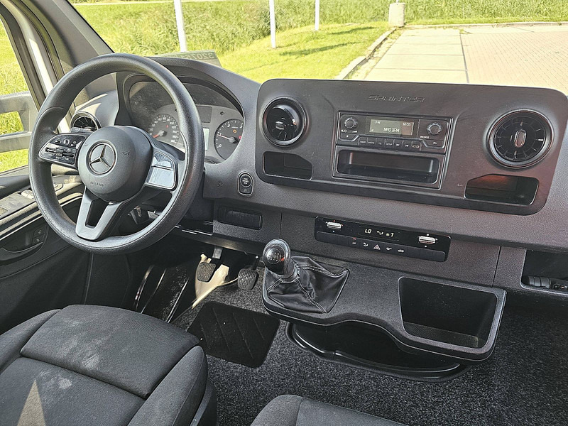 Leasing Mercedes-Benz Sprinter 316 CDI 43 LAADKLEP Mercedes-Benz Sprinter 316 CDI 43 LAADKLEP: kuva Leasing Mercedes-Benz Sprinter 316 CDI 43 LAADKLEP Mercedes-Benz Sprinter 316 CDI 43 LAADKLEP