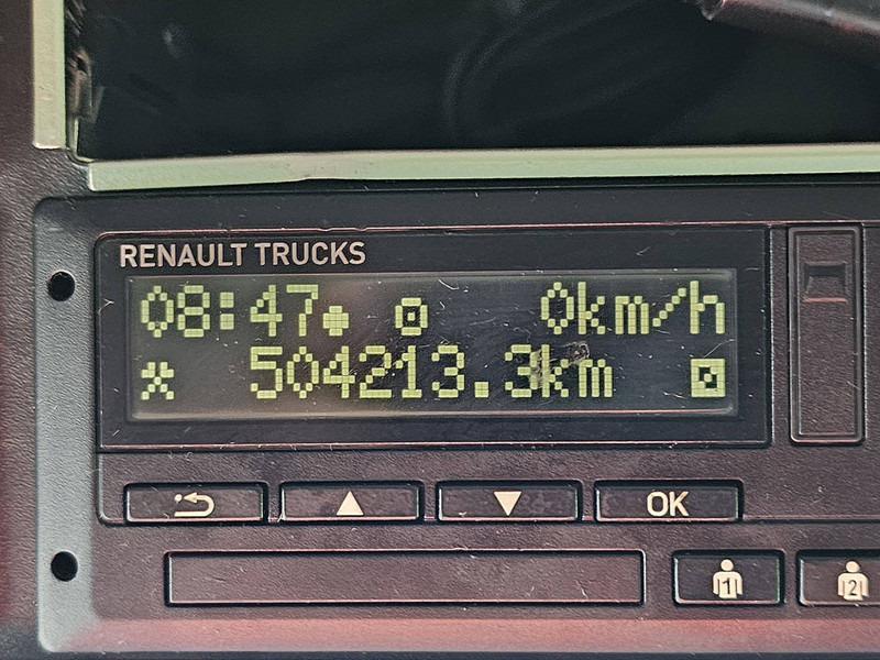 Umpikori kuorma-auto Renault D 240 11.9T AIRCO TAILLIFT: kuva Umpikori kuorma-auto Renault D 240 11.9T AIRCO TAILLIFT Umpikori kuorma-auto Renault D 240 11.9T AIRCO TAILLIFT: kuva Umpikori kuorma-auto Renault D 240 11.9T AIRCO TAILLIFT