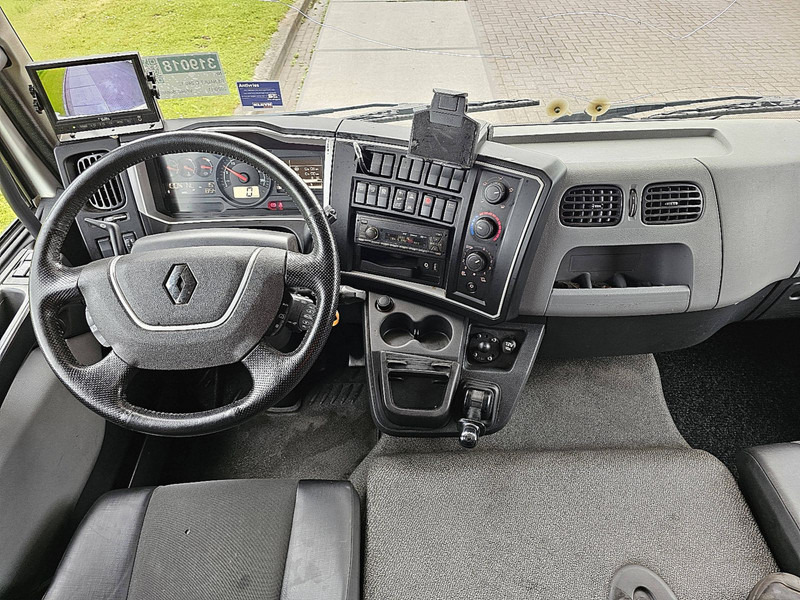 Umpikori kuorma-auto Renault D 240 11.9T AIRCO TAILLIFT: kuva Umpikori kuorma-auto Renault D 240 11.9T AIRCO TAILLIFT Umpikori kuorma-auto Renault D 240 11.9T AIRCO TAILLIFT: kuva Umpikori kuorma-auto Renault D 240 11.9T AIRCO TAILLIFT