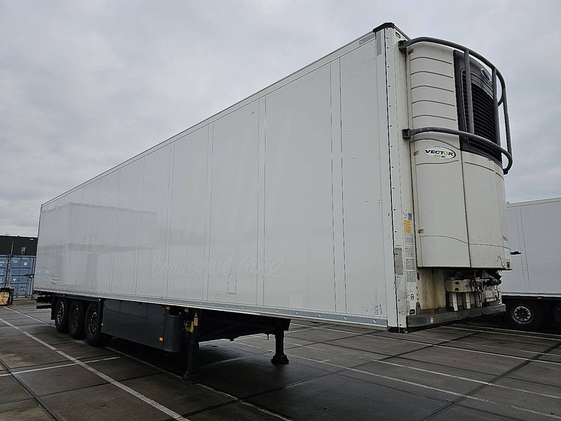 Schmitz Cargobull N/A - Refrigeraattori puoliperävaunu: kuva Schmitz Cargobull N/A - Refrigeraattori puoliperävaunu Schmitz Cargobull N/A - Refrigeraattori puoliperävaunu: kuva Schmitz Cargobull N/A - Refrigeraattori puoliperävaunu