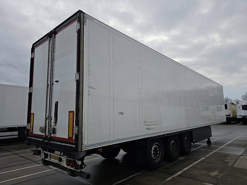 Schmitz Cargobull N/A - Refrigeraattori puoliperävaunu: kuva Schmitz Cargobull N/A - Refrigeraattori puoliperävaunu Schmitz Cargobull N/A - Refrigeraattori puoliperävaunu: kuva Schmitz Cargobull N/A - Refrigeraattori puoliperävaunu