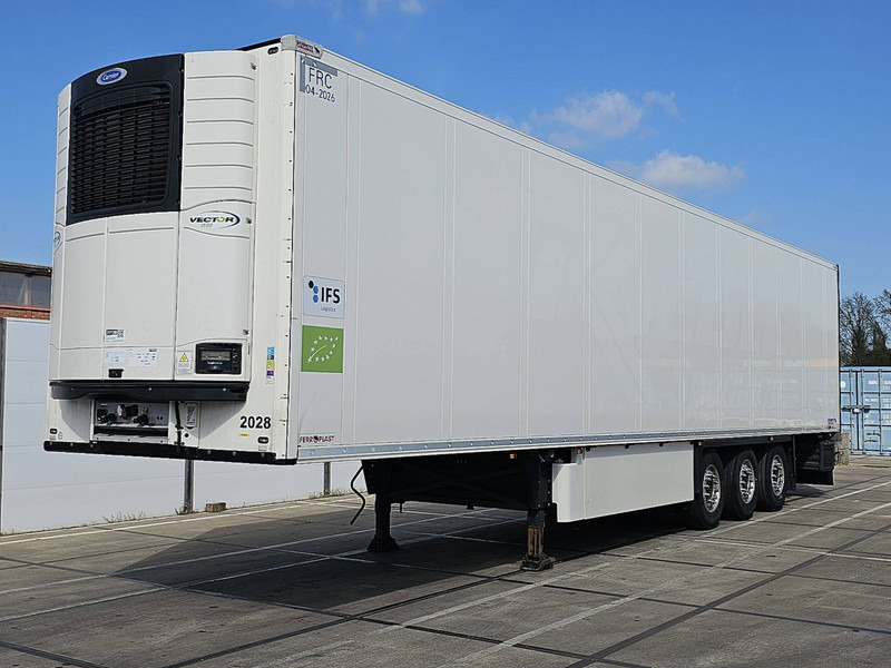 Schmitz Cargobull SCB*S3B Carrier1550 D+E,Dopp - Refrigeraattori puoliperävaunu: kuva Schmitz Cargobull SCB*S3B Carrier1550 D+E,Dopp - Refrigeraattori puoliperävaunu Schmitz Cargobull SCB*S3B Carrier1550 D+E,Dopp - Refrigeraattori puoliperävaunu: kuva Schmitz Cargobull SCB*S3B Carrier1550 D+E,Dopp - Refrigeraattori puoliperävaunu