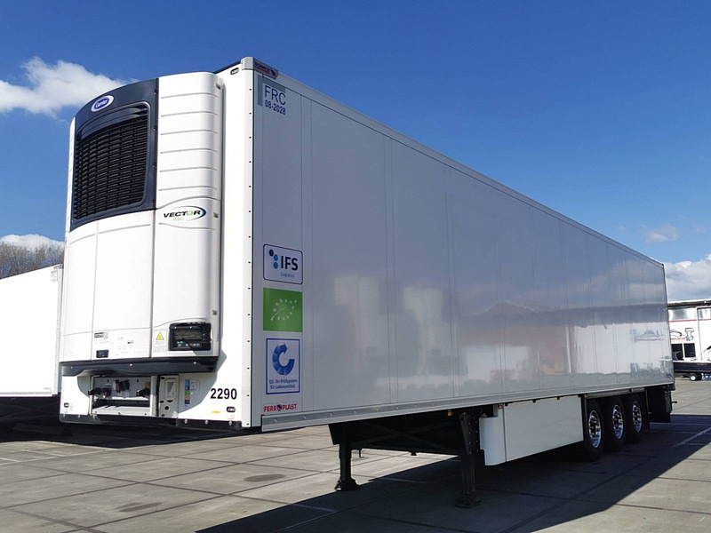 Schmitz Cargobull SCB*S3B Carrier1550 D+E dopp - Refrigeraattori puoliperävaunu: kuva Schmitz Cargobull SCB*S3B Carrier1550 D+E dopp - Refrigeraattori puoliperävaunu Schmitz Cargobull SCB*S3B Carrier1550 D+E dopp - Refrigeraattori puoliperävaunu: kuva Schmitz Cargobull SCB*S3B Carrier1550 D+E dopp - Refrigeraattori puoliperävaunu