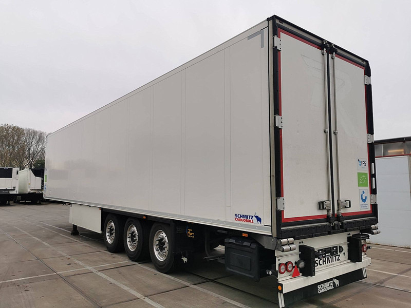 Schmitz Cargobull SCB*S3B Carrier1550 D+E dopp - Refrigeraattori puoliperävaunu: kuva Schmitz Cargobull SCB*S3B Carrier1550 D+E dopp - Refrigeraattori puoliperävaunu Schmitz Cargobull SCB*S3B Carrier1550 D+E dopp - Refrigeraattori puoliperävaunu: kuva Schmitz Cargobull SCB*S3B Carrier1550 D+E dopp - Refrigeraattori puoliperävaunu