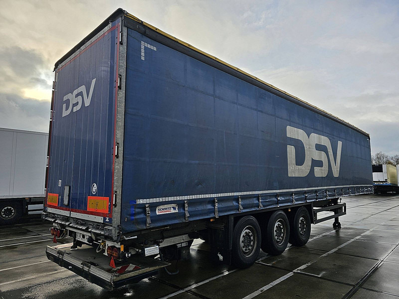 Schmitz Cargobull SCB*S3T 2 TONS BÄR LIFT - Pressukapellipuoliperävaunu: kuva Schmitz Cargobull SCB*S3T 2 TONS BÄR LIFT - Pressukapellipuoliperävaunu Schmitz Cargobull SCB*S3T 2 TONS BÄR LIFT - Pressukapellipuoliperävaunu: kuva Schmitz Cargobull SCB*S3T 2 TONS BÄR LIFT - Pressukapellipuoliperävaunu