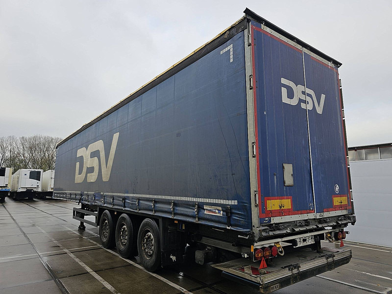 Schmitz Cargobull SCB*S3T 2 TONS BÄR LIFT - Pressukapellipuoliperävaunu: kuva Schmitz Cargobull SCB*S3T 2 TONS BÄR LIFT - Pressukapellipuoliperävaunu Schmitz Cargobull SCB*S3T 2 TONS BÄR LIFT - Pressukapellipuoliperävaunu: kuva Schmitz Cargobull SCB*S3T 2 TONS BÄR LIFT - Pressukapellipuoliperävaunu