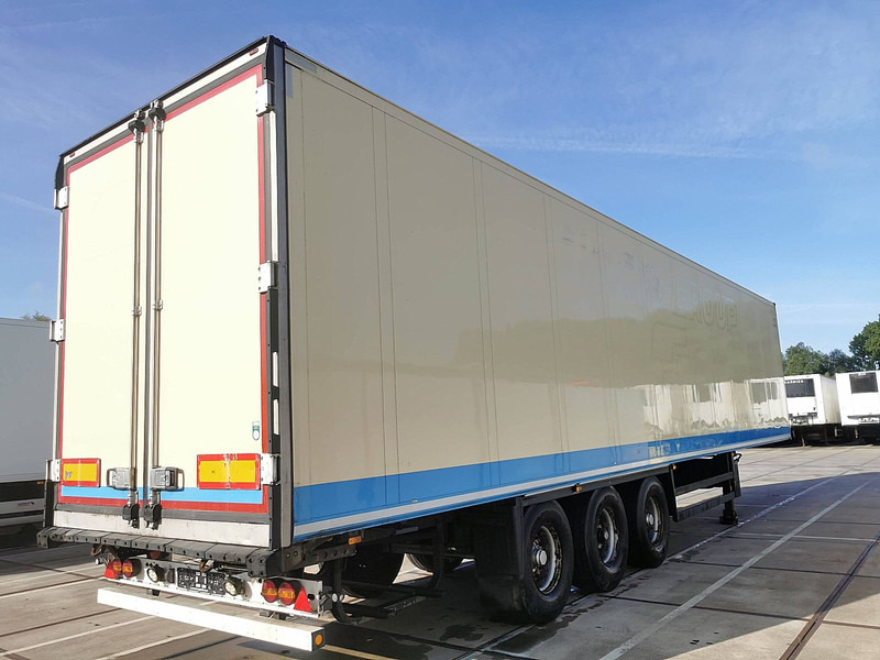 Schmitz Cargobull SKO 24 BI-TEMP - Refrigeraattori puoliperävaunu: kuva Schmitz Cargobull SKO 24 BI-TEMP - Refrigeraattori puoliperävaunu Schmitz Cargobull SKO 24 BI-TEMP - Refrigeraattori puoliperävaunu: kuva Schmitz Cargobull SKO 24 BI-TEMP - Refrigeraattori puoliperävaunu
