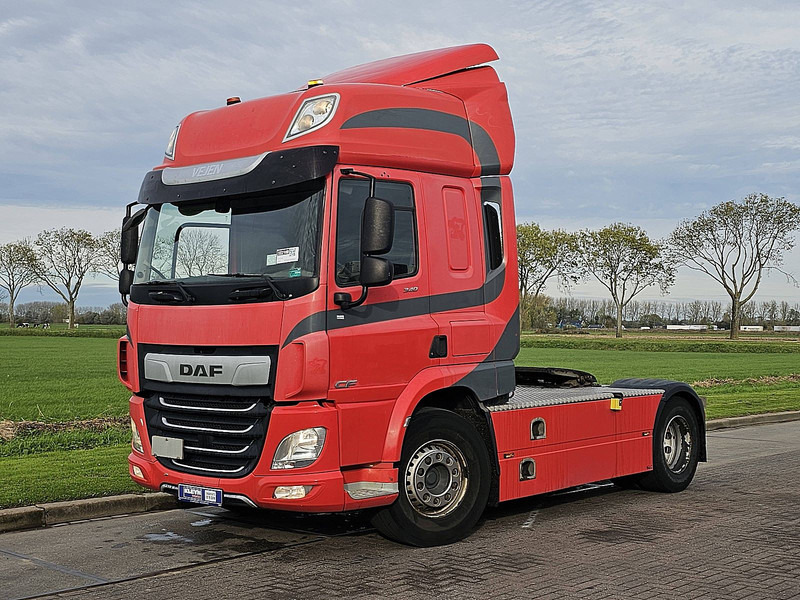 DAF CF 340 SPACECAB 464TKM - Vetopöytäauto: kuva DAF CF 340 SPACECAB 464TKM - Vetopöytäauto DAF CF 340 SPACECAB 464TKM - Vetopöytäauto: kuva DAF CF 340 SPACECAB 464TKM - Vetopöytäauto